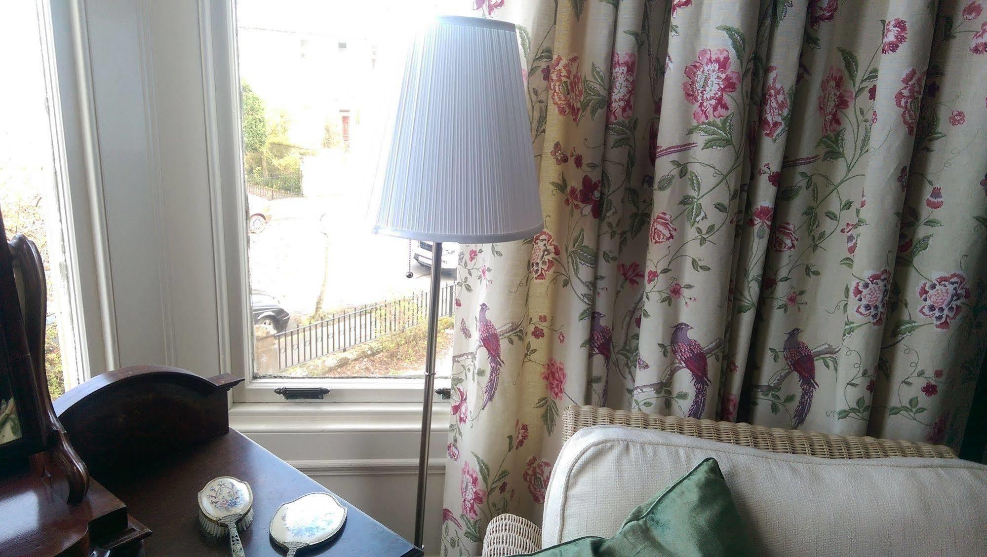 Lochinver Guesthouse エアー エクステリア 写真