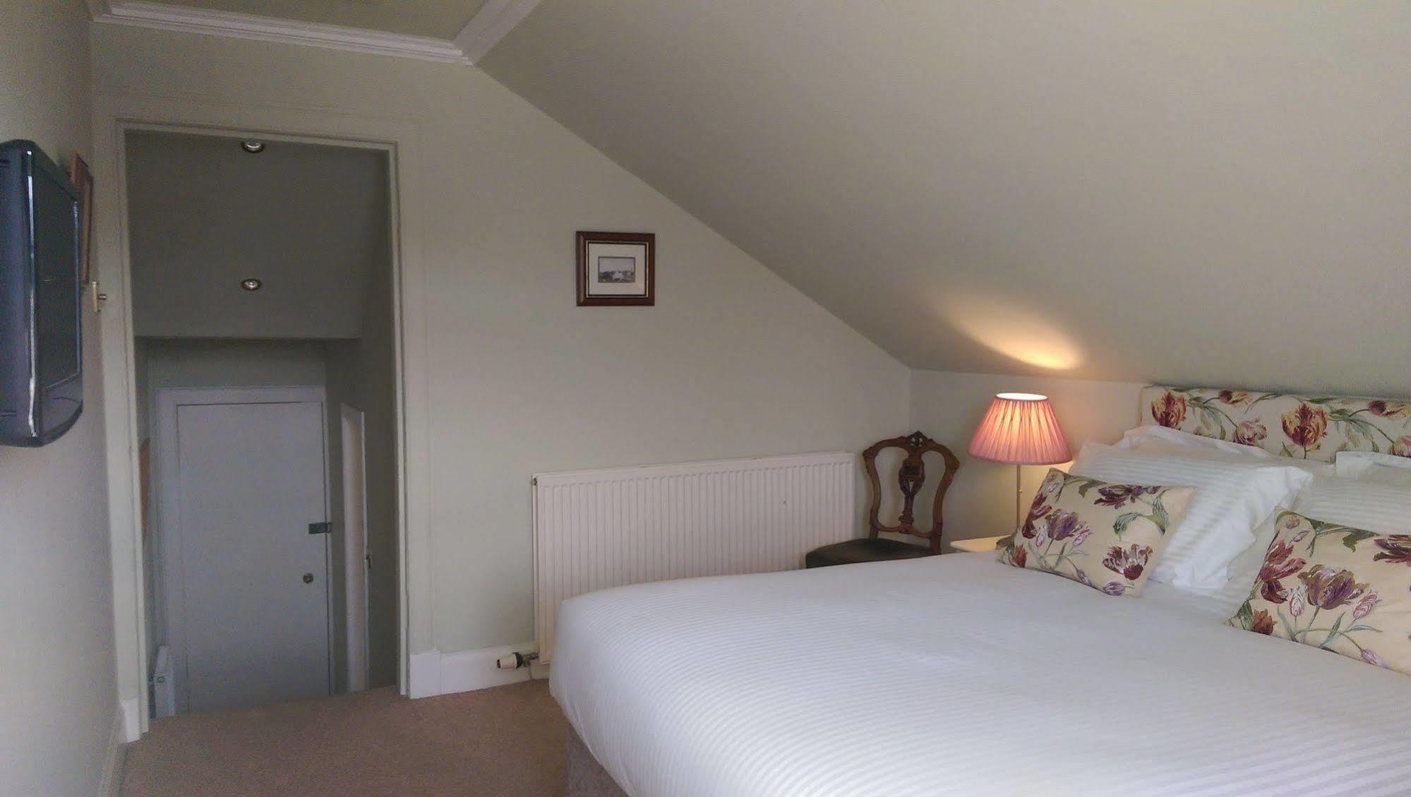 Lochinver Guesthouse エアー エクステリア 写真